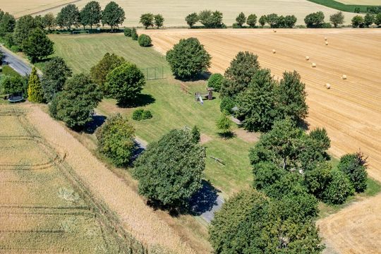 Luftbild des Bolzplatz in Schlückingen